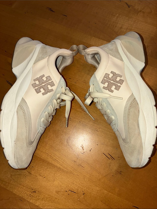 Tory Burch Shoes - TORY BURCH (EUC) Women’s Like New Cream & Beige Chunky Trainer Sneakers, Size 8M